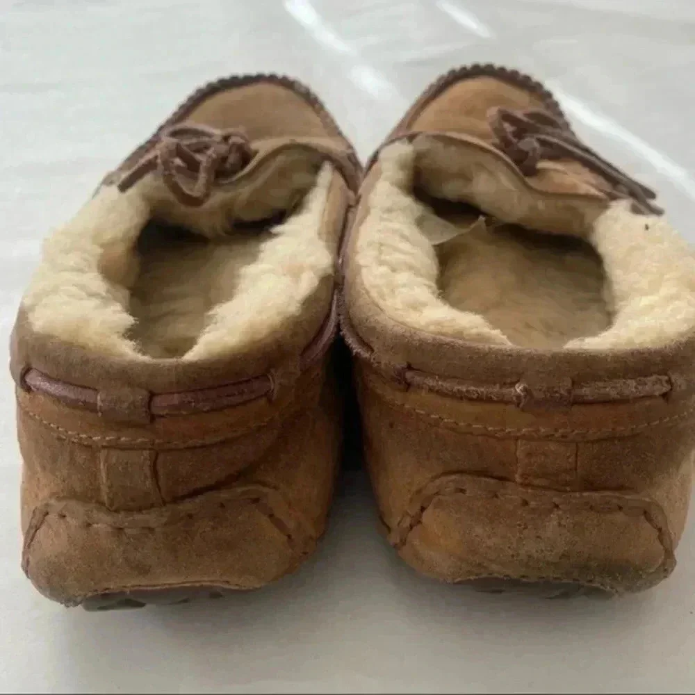 UGG Australia Dakota Chestnut brown Suede Moccasin Wool Fur Slippers Sho… - Picture 3 of 11